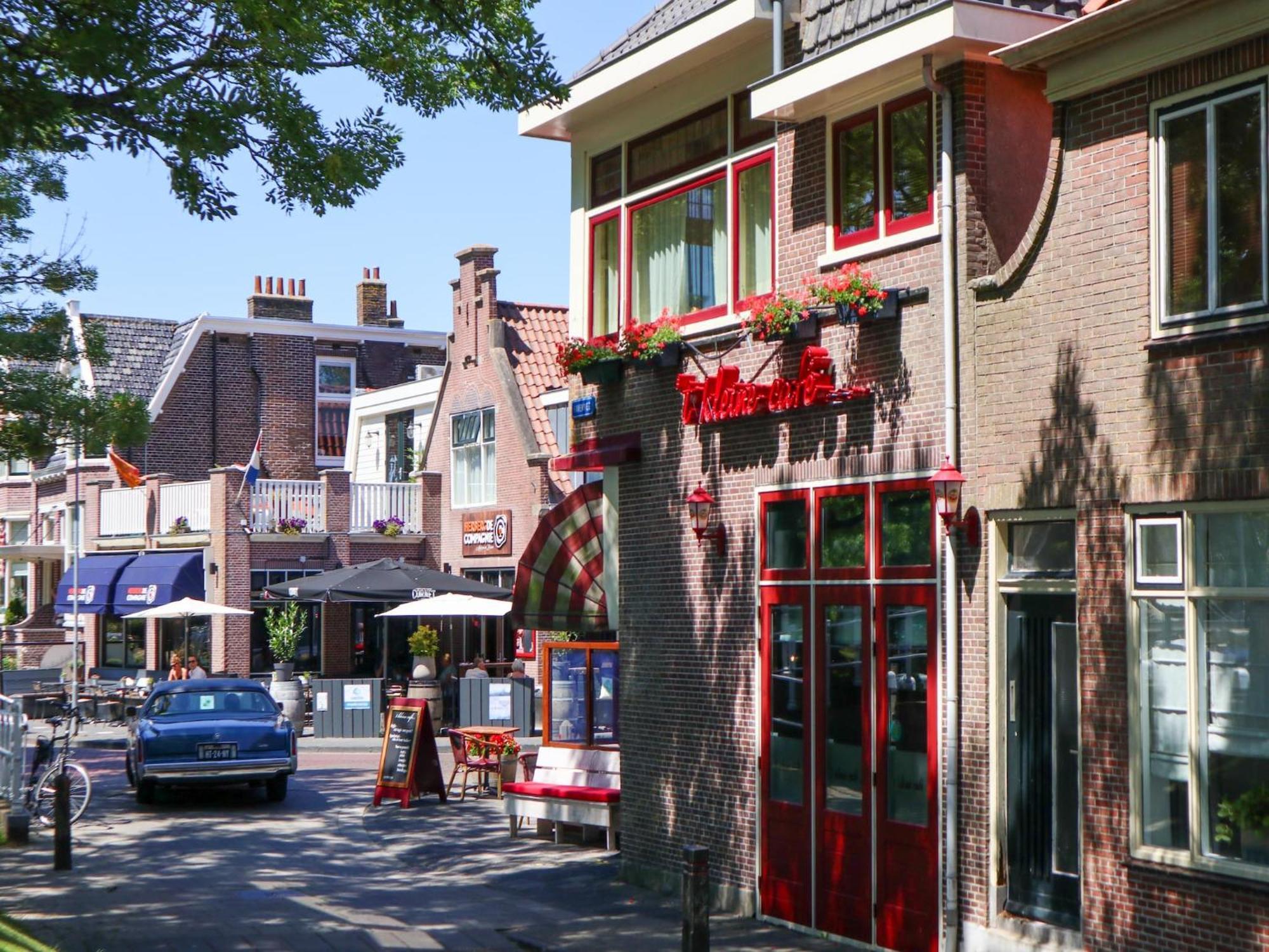 Holiday Home With Terrace Enkhuizen Exterior photo