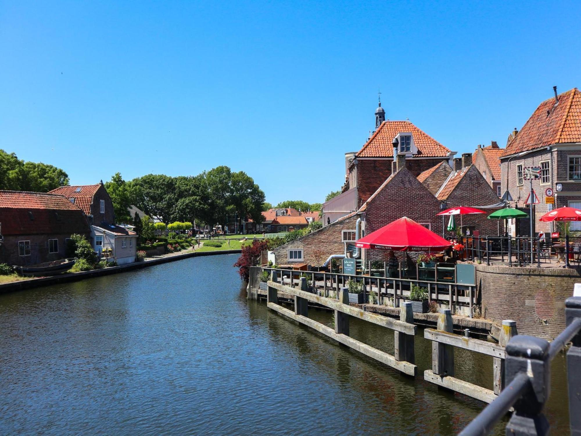 Holiday Home With Terrace Enkhuizen Exterior photo